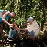 Leaf litter sampling in Kaiangabip (Western prov.)